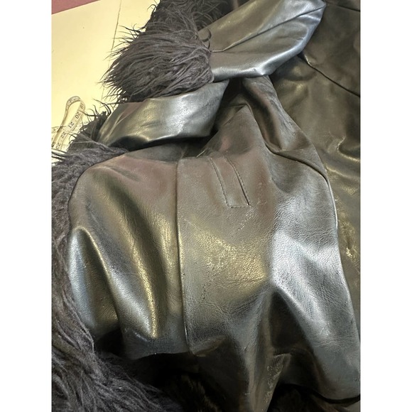 Vintage Y2K Formula X Penny lane all black coat size M faux leather fur Goth - Picture 10 of 13